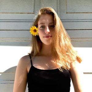 Meet your Posher, Abby